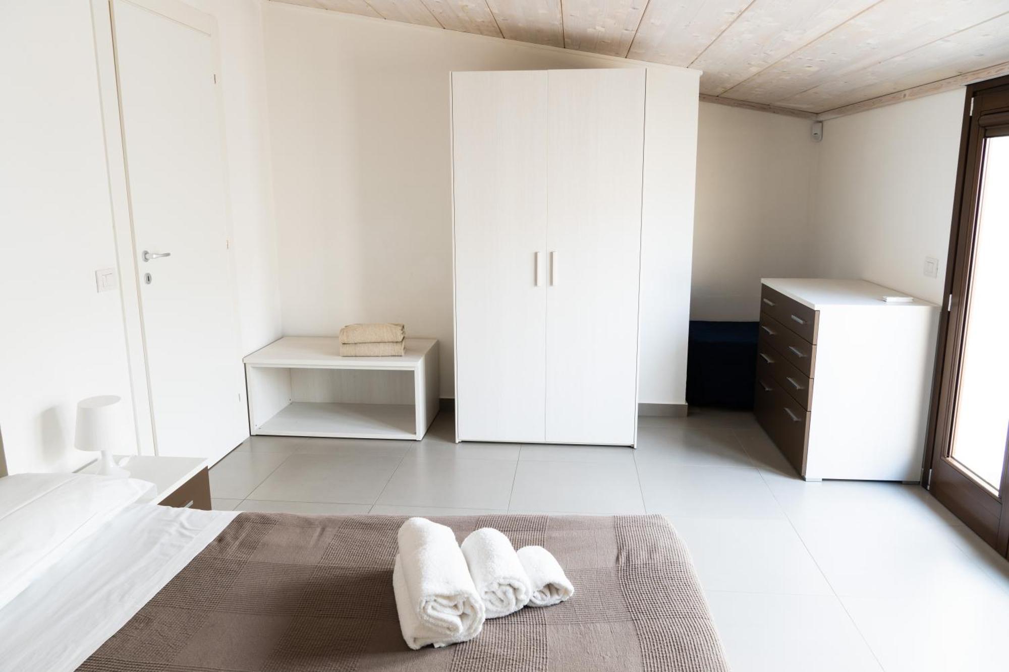 Ville Edilia Vacanze Marina di Ragusa Dış mekan fotoğraf