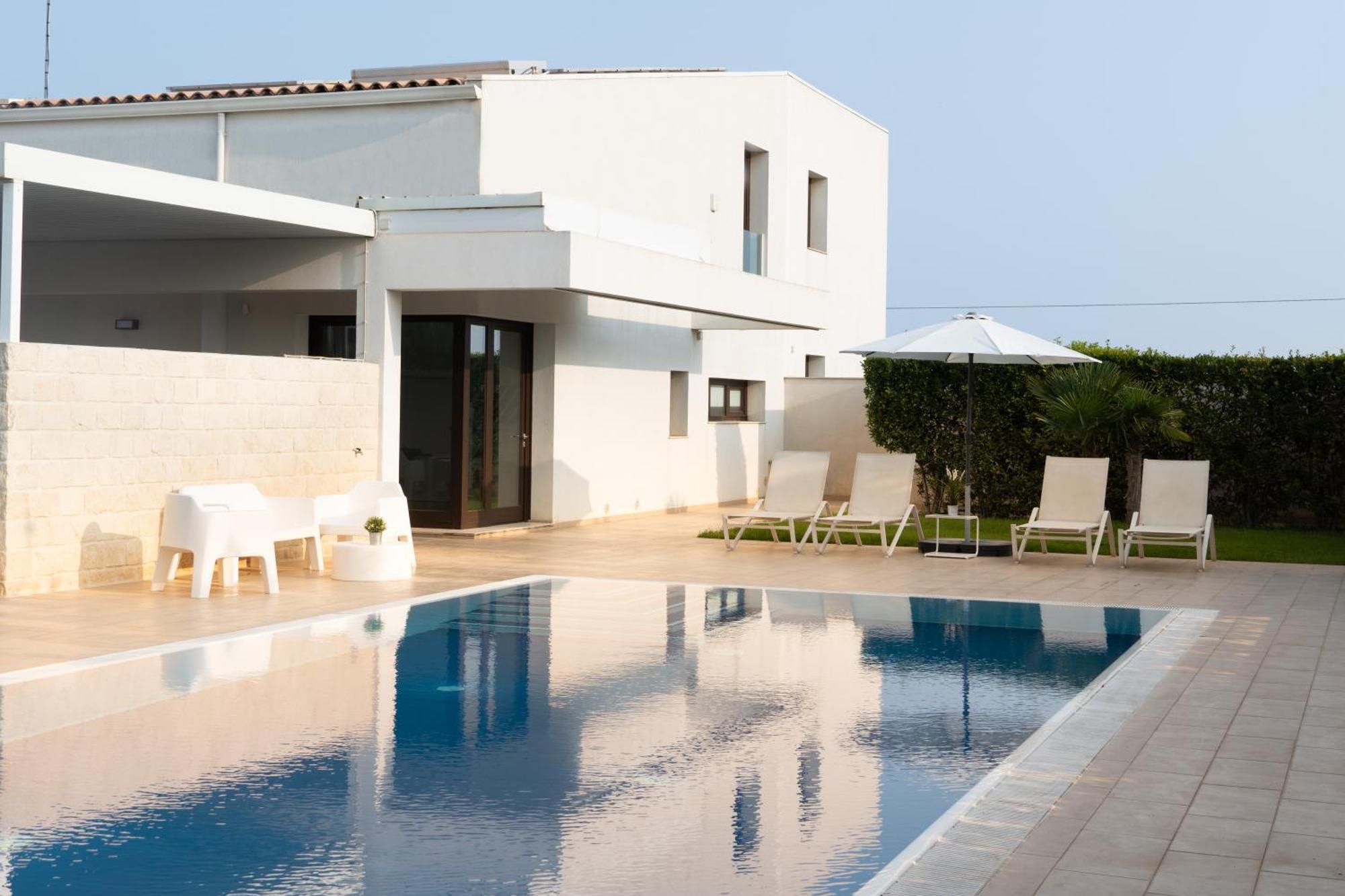 Ville Edilia Vacanze Marina di Ragusa Dış mekan fotoğraf