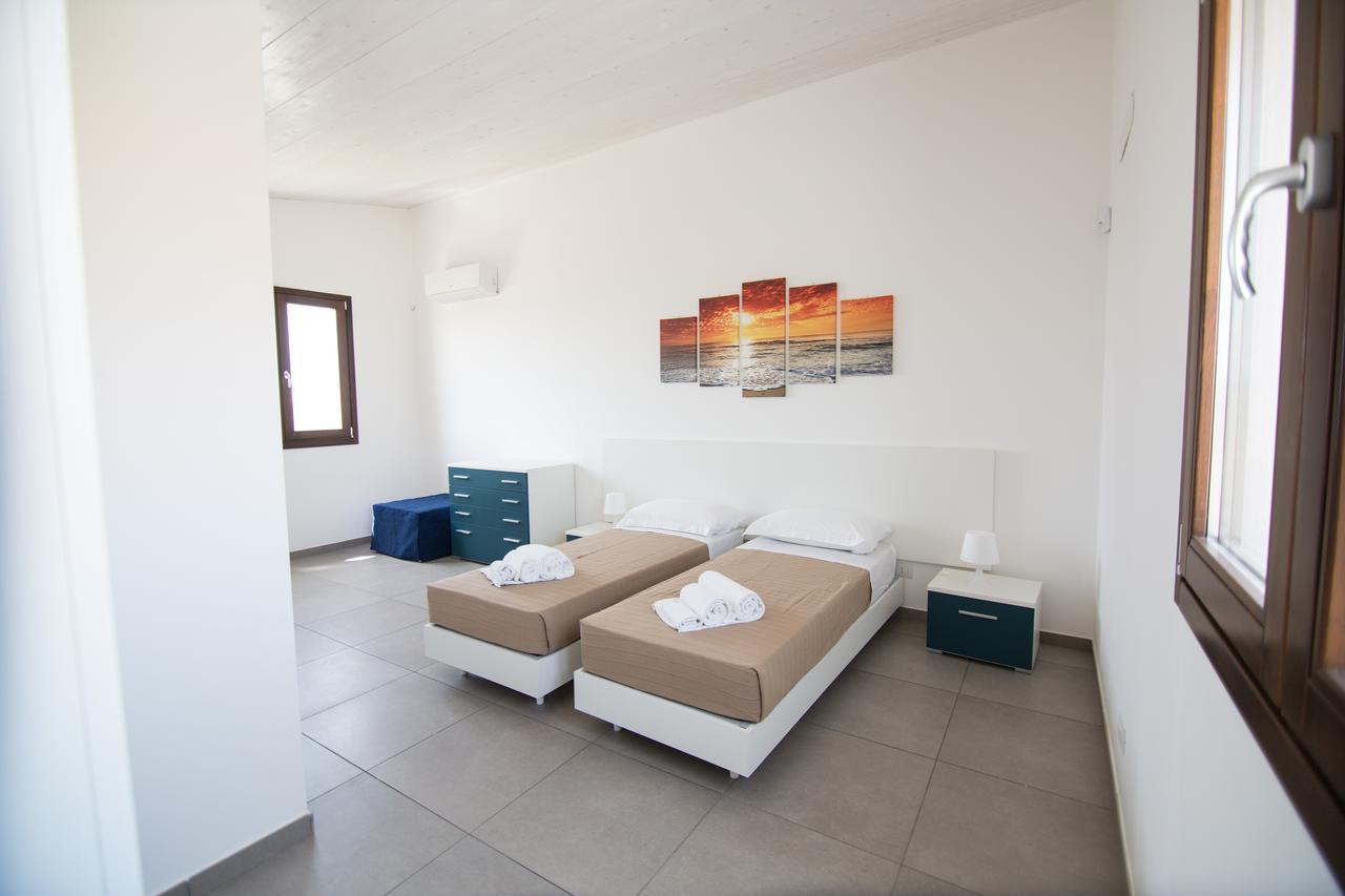 Ville Edilia Vacanze Marina di Ragusa Dış mekan fotoğraf